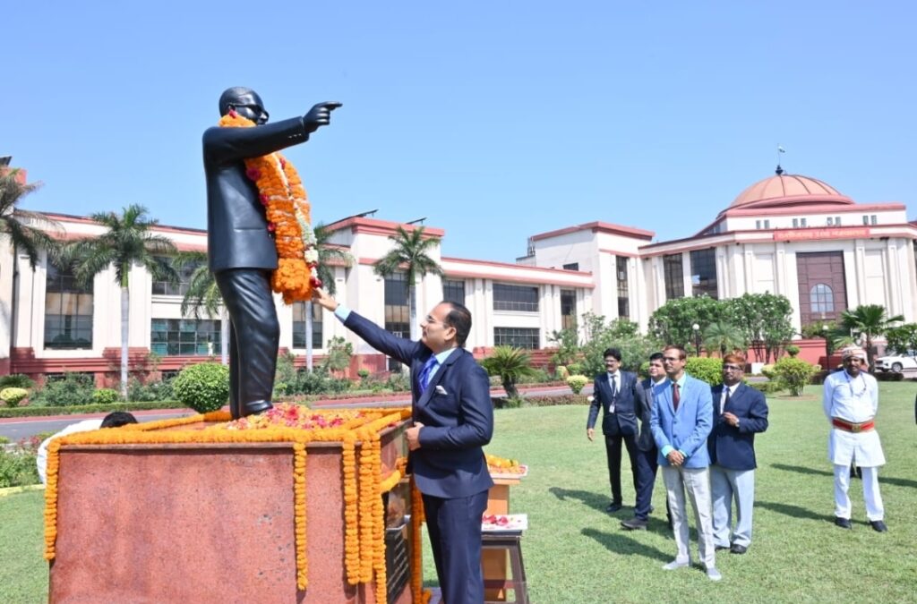 डॉ. भीमराव आंबेडकर जयंती बिलासपुर उच्च न्यायालय में गरिमामय रूप से संपन्न हुआ